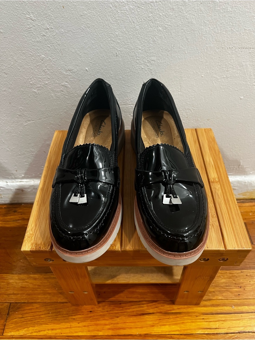 Clark’s Patent Leather Chunky Lug Sole Black Comfort Loafers 8 Preppy Academia